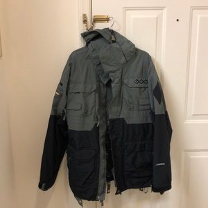 686 ski and snowboard jacket Large mens